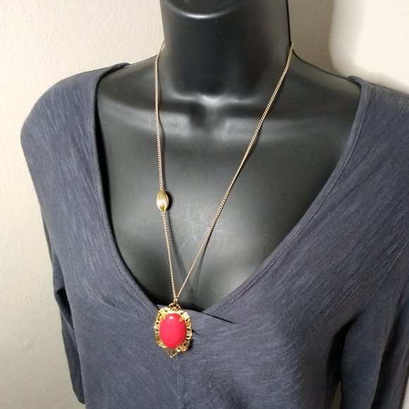Vintage Red Pendant Necklace 23.5 Inches - Picture 2 of 15